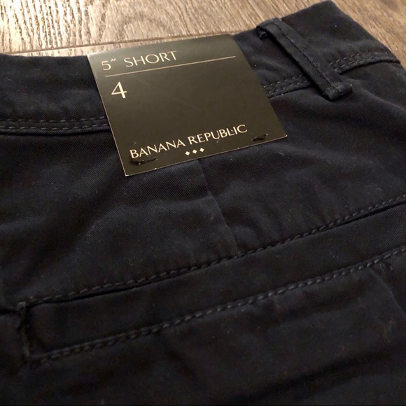 Banana Republic Navy Blue 5” Short - Picture 3 of 4